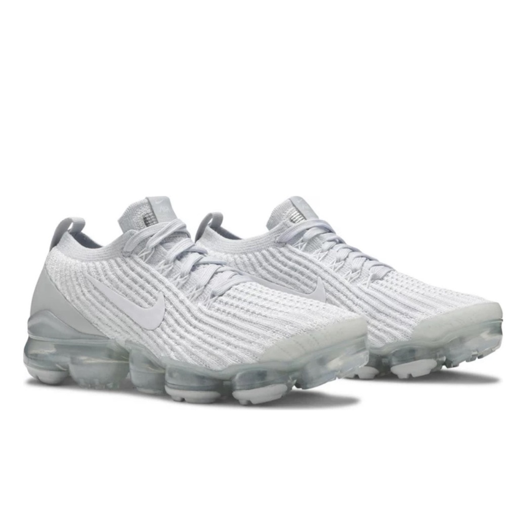 Nike - Woman's Air VaporMax Flyknit 3 "Pure Platinum"